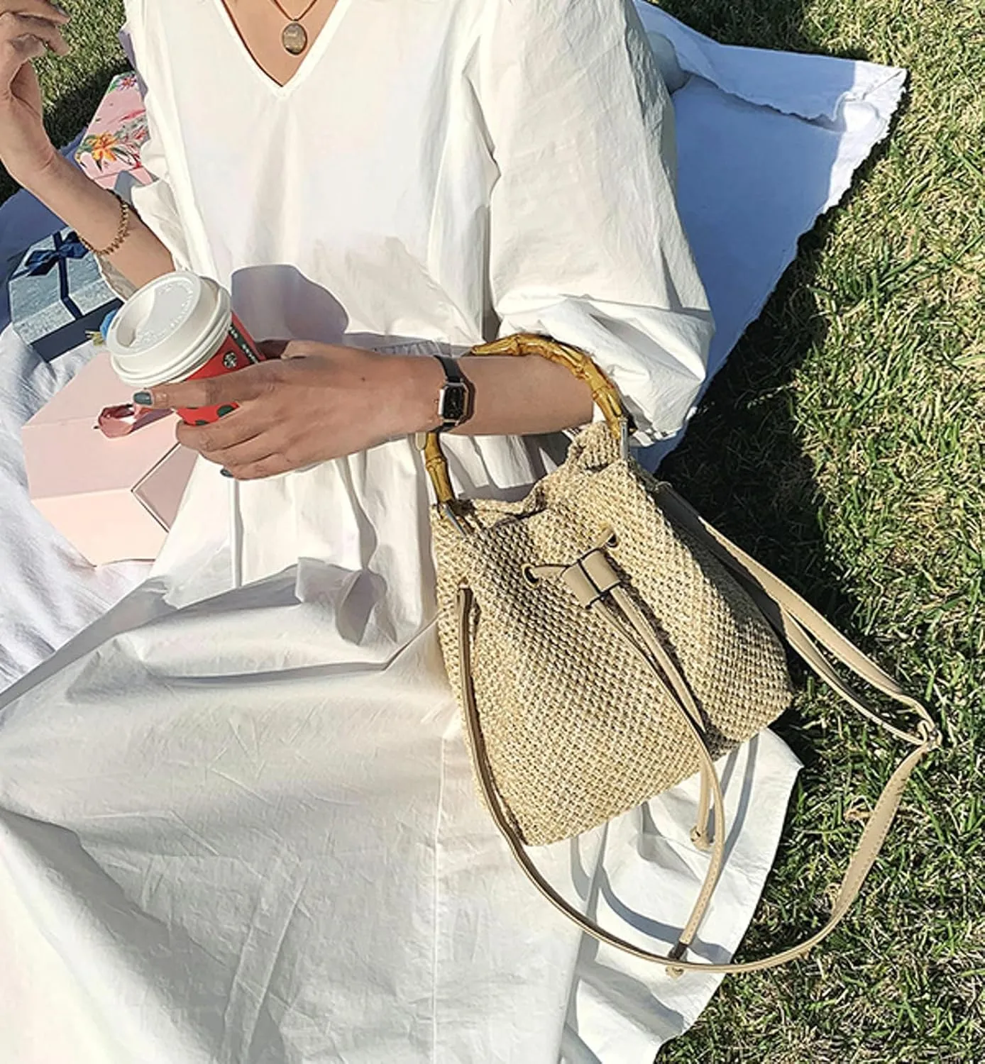 2025 Summer Straw Tote Bag Bamboo Handle Wristlet Clutch Shoulder Crossbody Bag Handbag Bucket Women