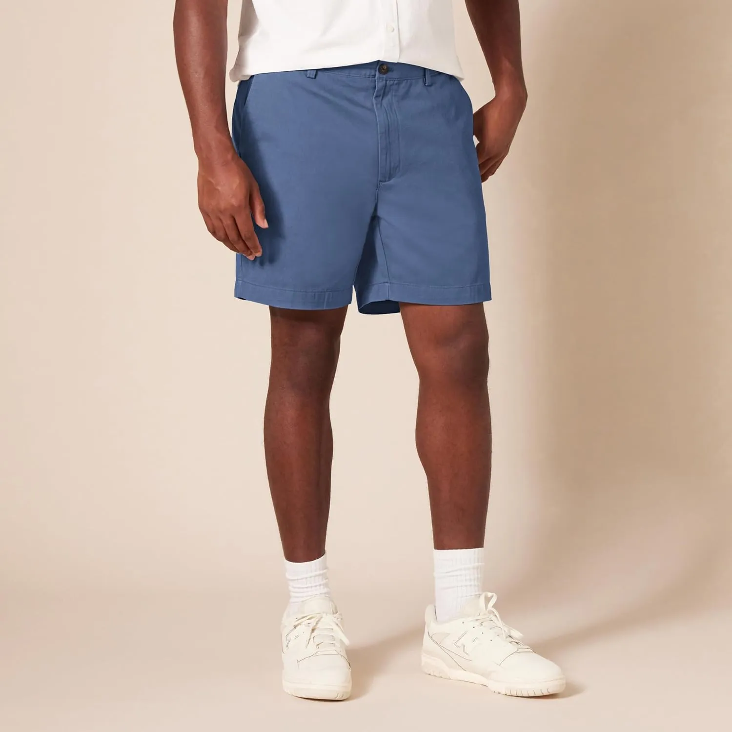 Amazon Essentials Men's Classic-Fit 7" Chino Short