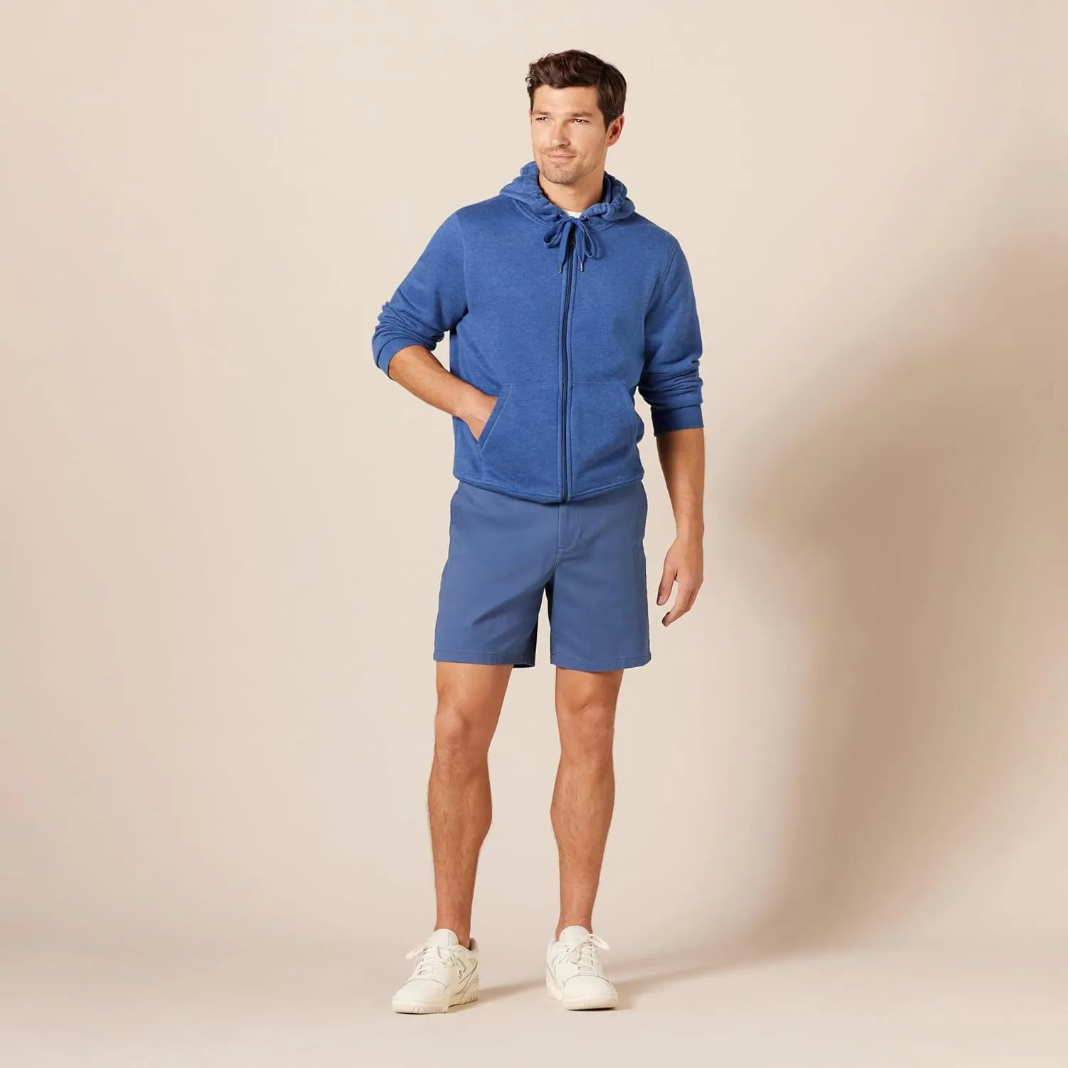 Amazon Essentials Men's Classic-Fit 7" Comfort Stretch Chino Short