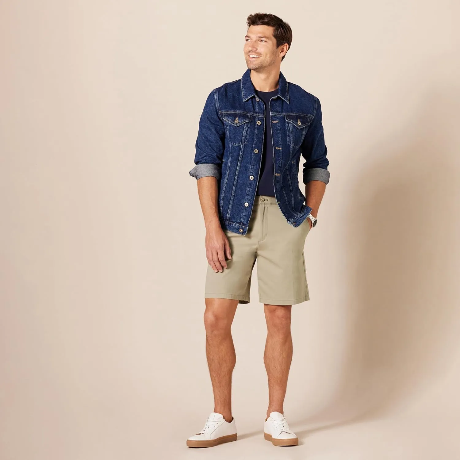 Amazon Essentials Men's Classic-Fit 9" Comfort Stretch Chino Short