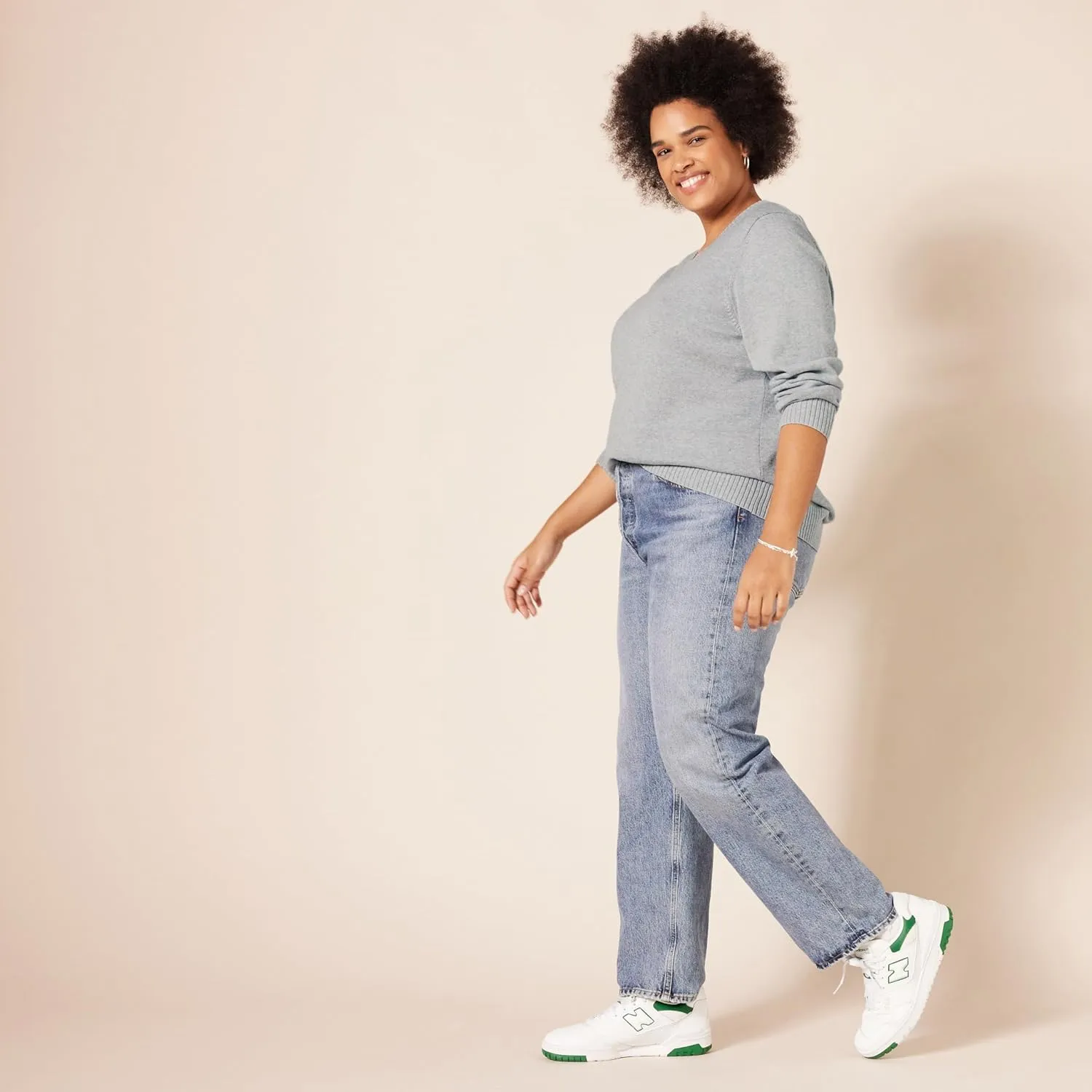 Amazon Essentials Women's Crewneck Sweater, 100% Cotton, Plus Size Available