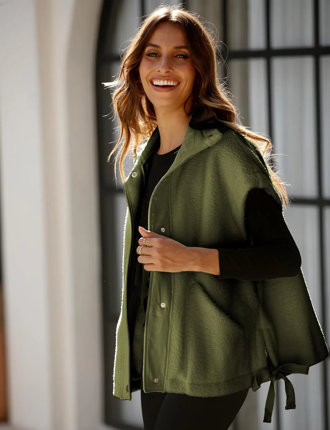 APAFES Women Oversized Fleece Vest Winter Warm Stand Collar Flysleeve Fuzzy Jackets Outerwear Coat with Pockets