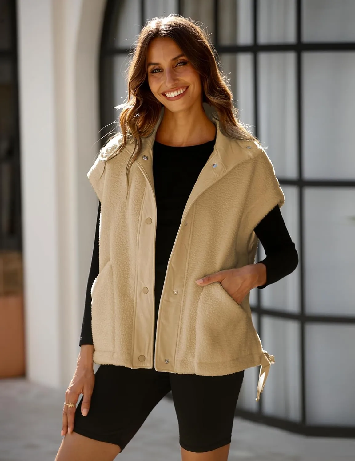 APAFES Women Oversized Fleece Vest Winter Warm Stand Collar Flysleeve Fuzzy Jackets Outerwear Coat with Pockets