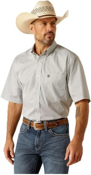 Ariat Men's Wrinkle Free Bear Classic Fit Shirt