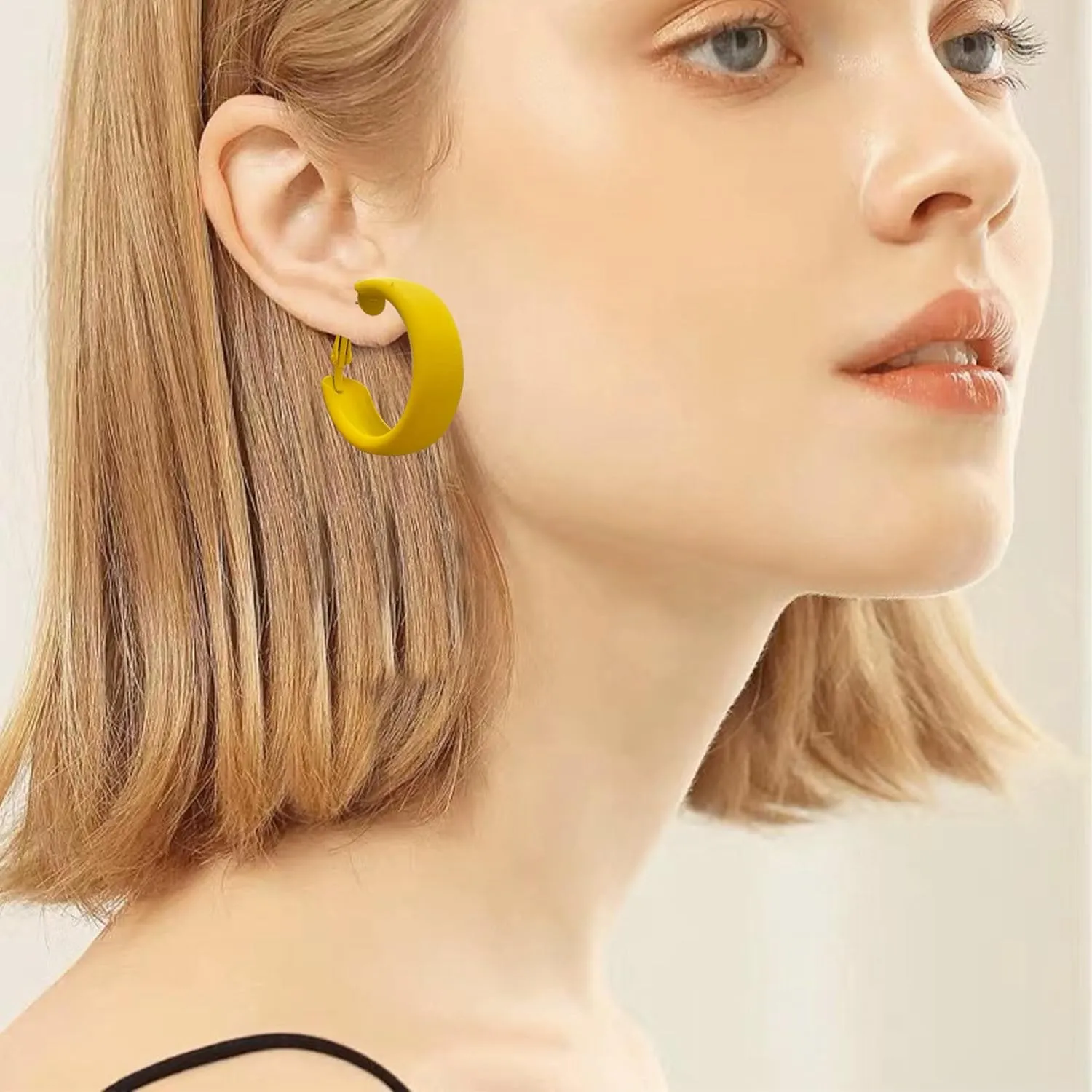 Boho Geometric Circle Earrings Minimalist Hoop Earrings for Women Geometric Jewelry Dainty Everyday Studs