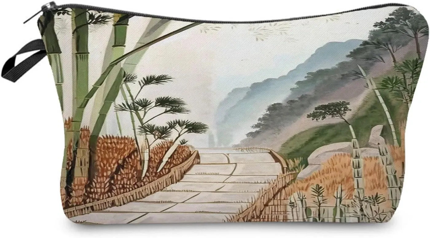 Chinese Painting Bamboo Cosmetic Bag for Women Small Makeup Organizer Pouch with Zipper Traditional Chinese Painting Bamboo Toiletry Makeup Bag Presents for Women Friends