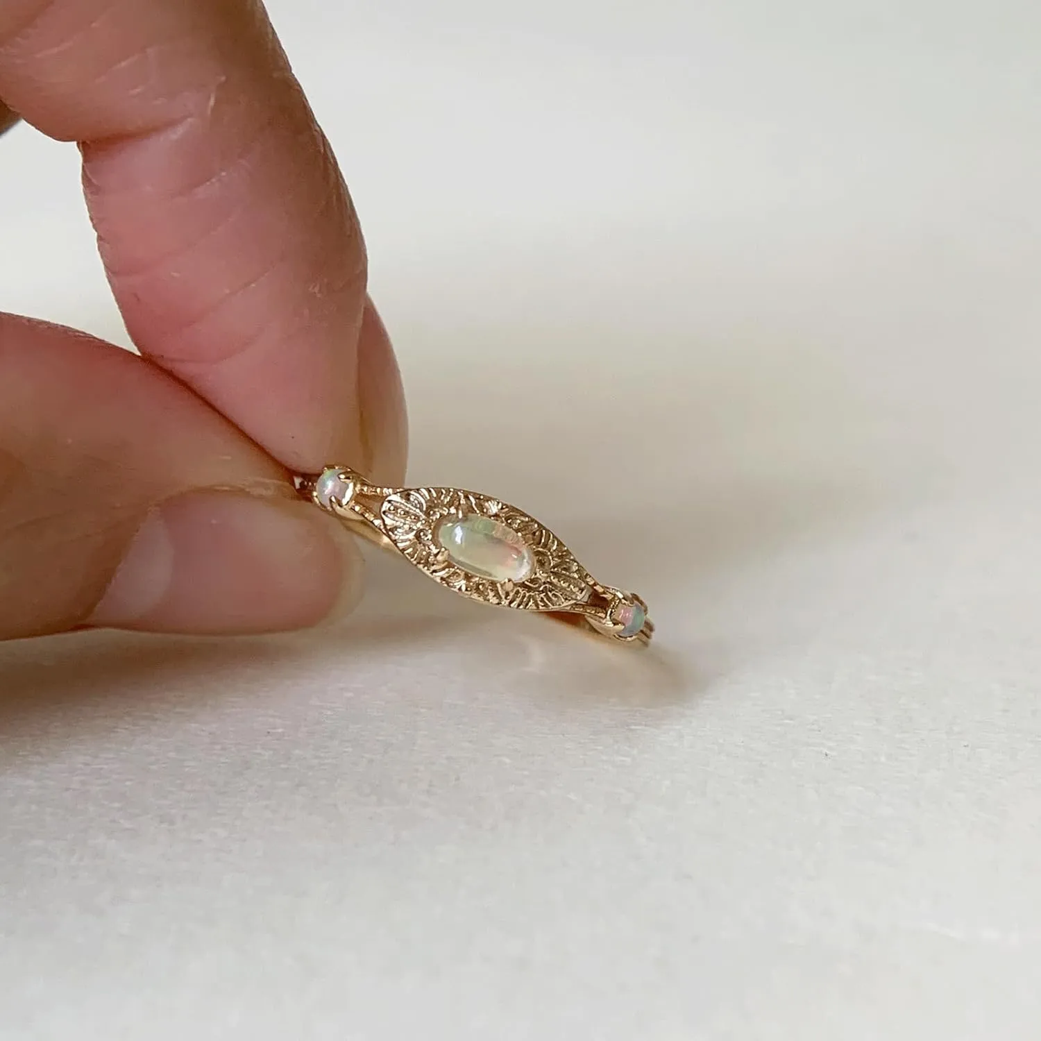 Dainty Promise Rings for Women Gold Silver Gemstone Stackable Ring Simple Three Stones Gem Engagement Wedding Vintage Jewelry