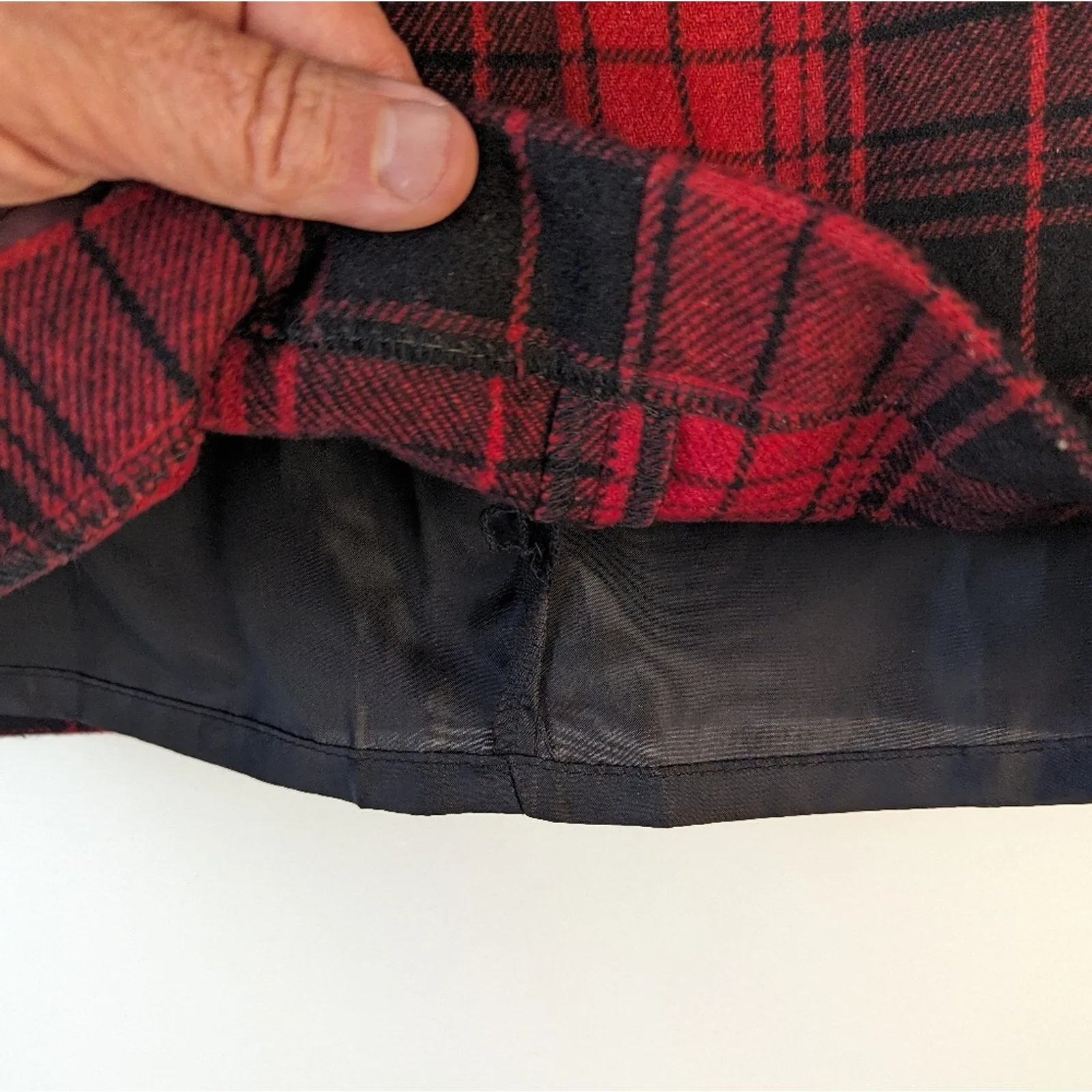 Eddie Bauer Plaid Wool Pencil Skirt / 2