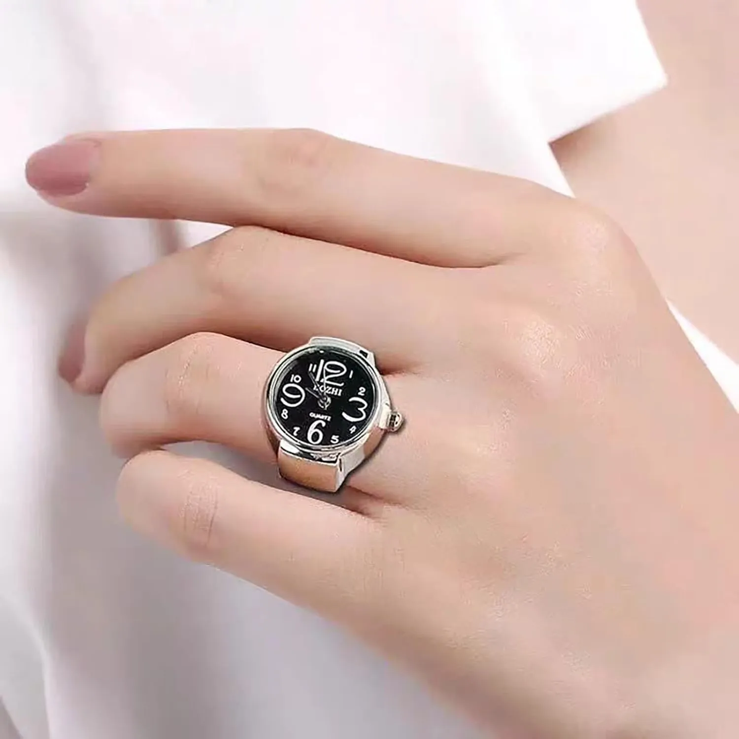 Finger Watches Ring for Men Women Adjustable Clock Rings Creative Elastic Round Quartz Finger Ring Watches