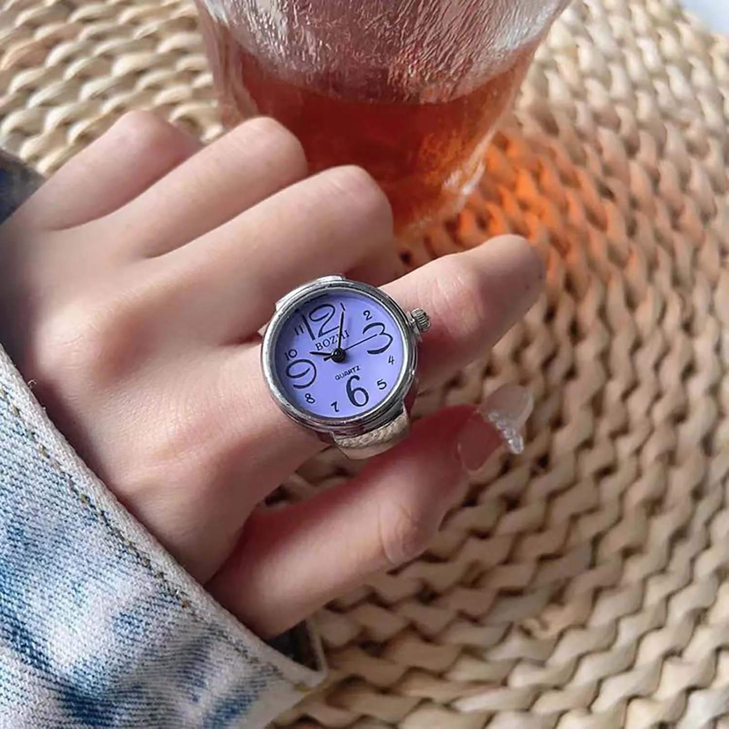 Finger Watches Ring for Men Women Adjustable Clock Rings Creative Elastic Round Quartz Finger Ring Watches