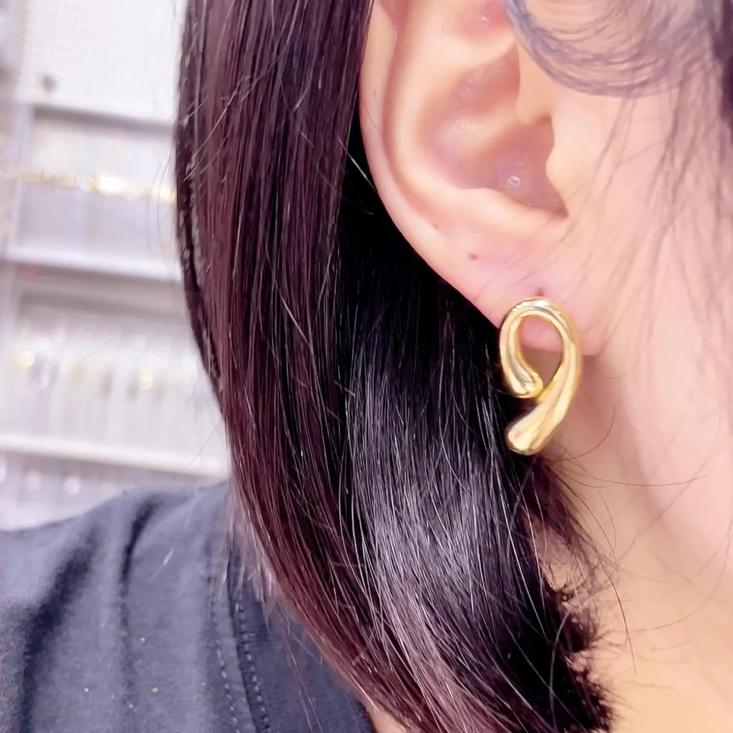Gold Statement Earrings for Women Geometric Rectangle Chunky Gold Earrings Irregular Hammered Trendy Stud Earrings