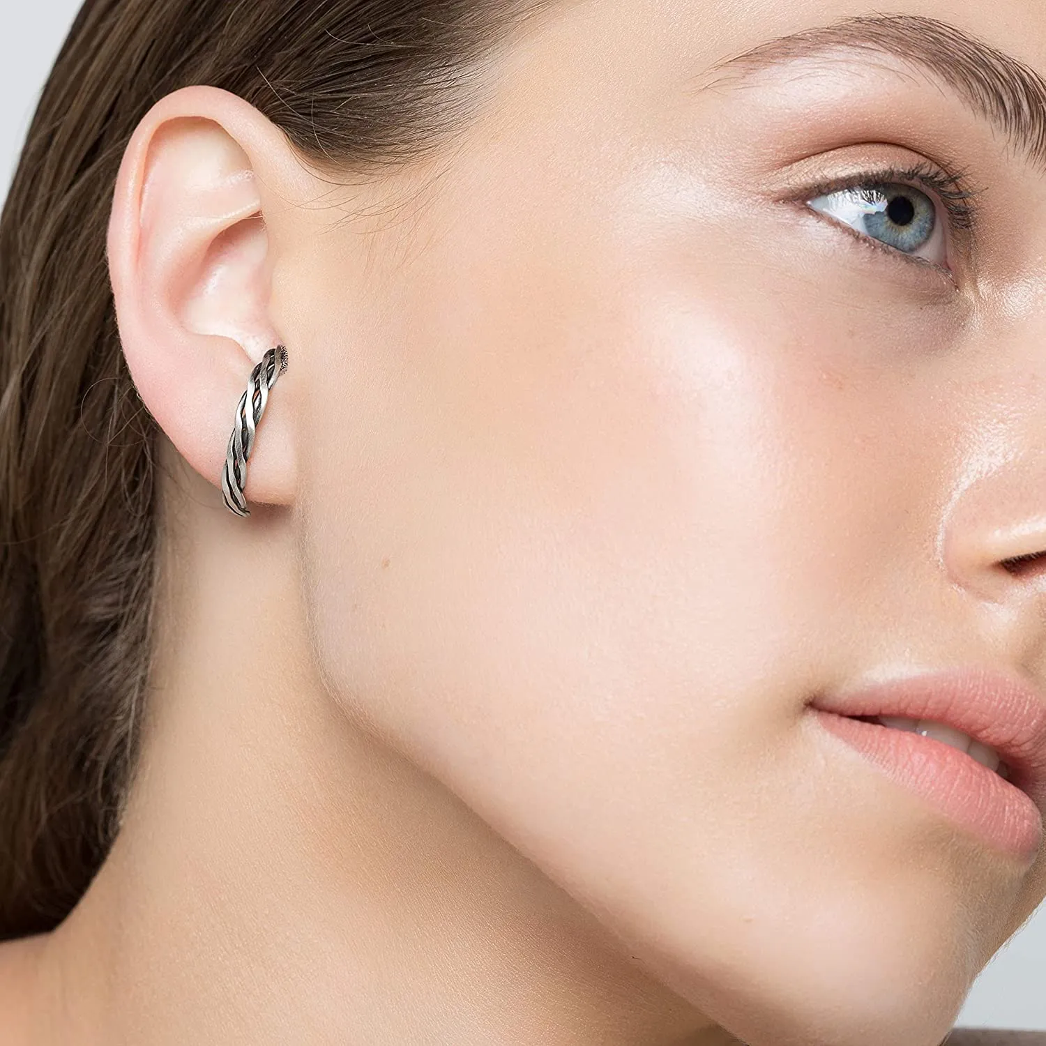Handmade stud earrings Rose gold sterling silver dainty studs Minimalist studs silver stud earrings geometric earrings hypoallergenic huggie