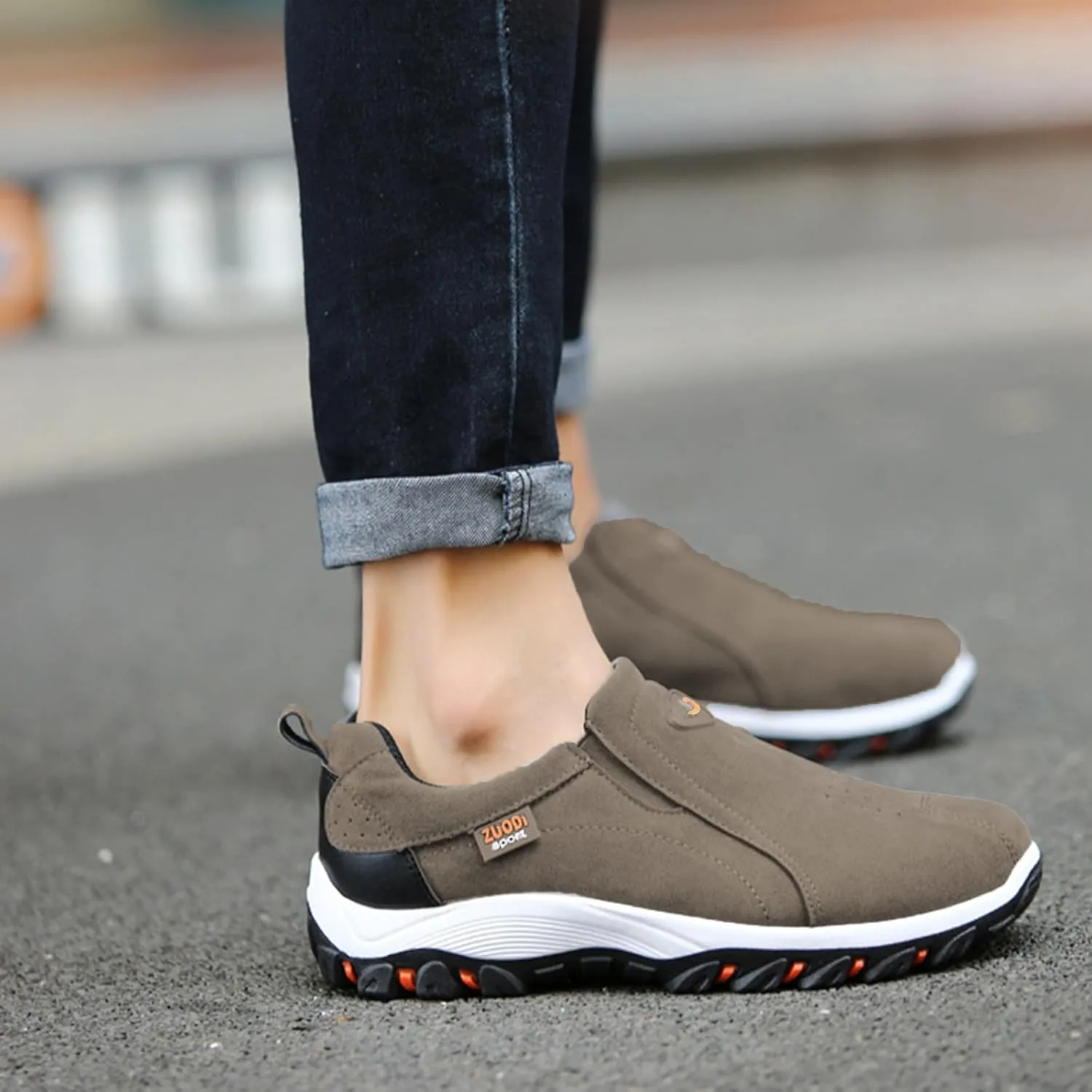 Men's Wide Hiking Shoes Slip on Loafers Trekking Sneakers Comfortable Walking Shoes with Arch Support