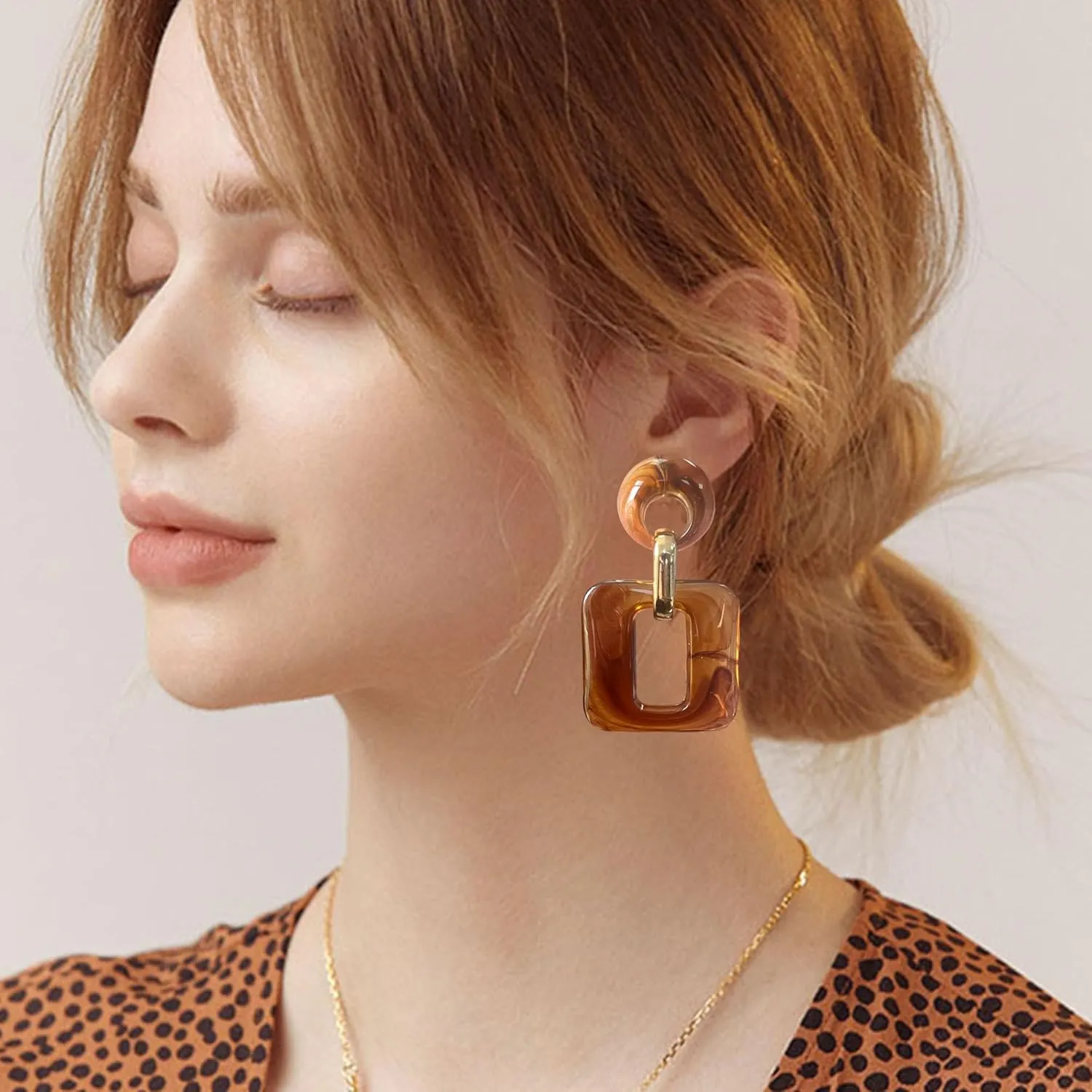 Minimalist Chunky Geometric Square Earrings Lightweight Acrylic Studs for Everyday Wear Modern