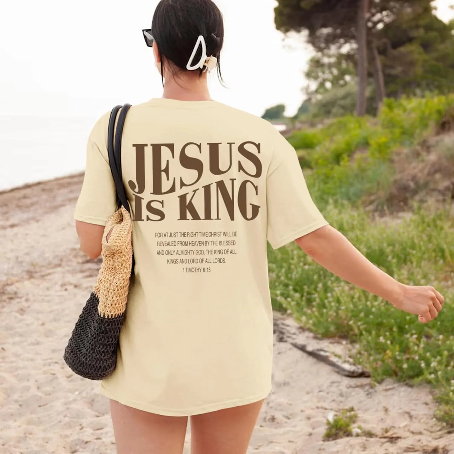 Oversized Tshirts for Women Christian Jesus is King Shirt Faith Religious Sayings Tees Loose Casual Bible Verse Tops