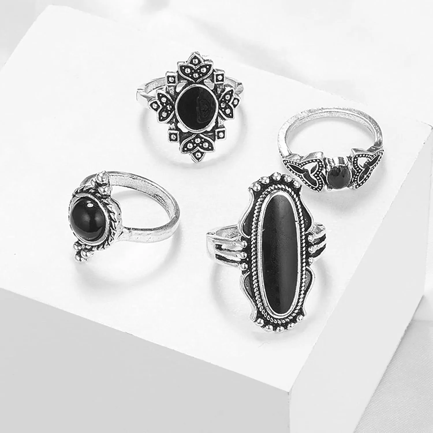 Rings for Women, Rings for Teen Girls 11Pcs/set Heart Stackable Knuckle Rings Alloy Bohemia Black Faux Gem Finger Rings Mens Rings for New Year Gift Valentine's Day Gift