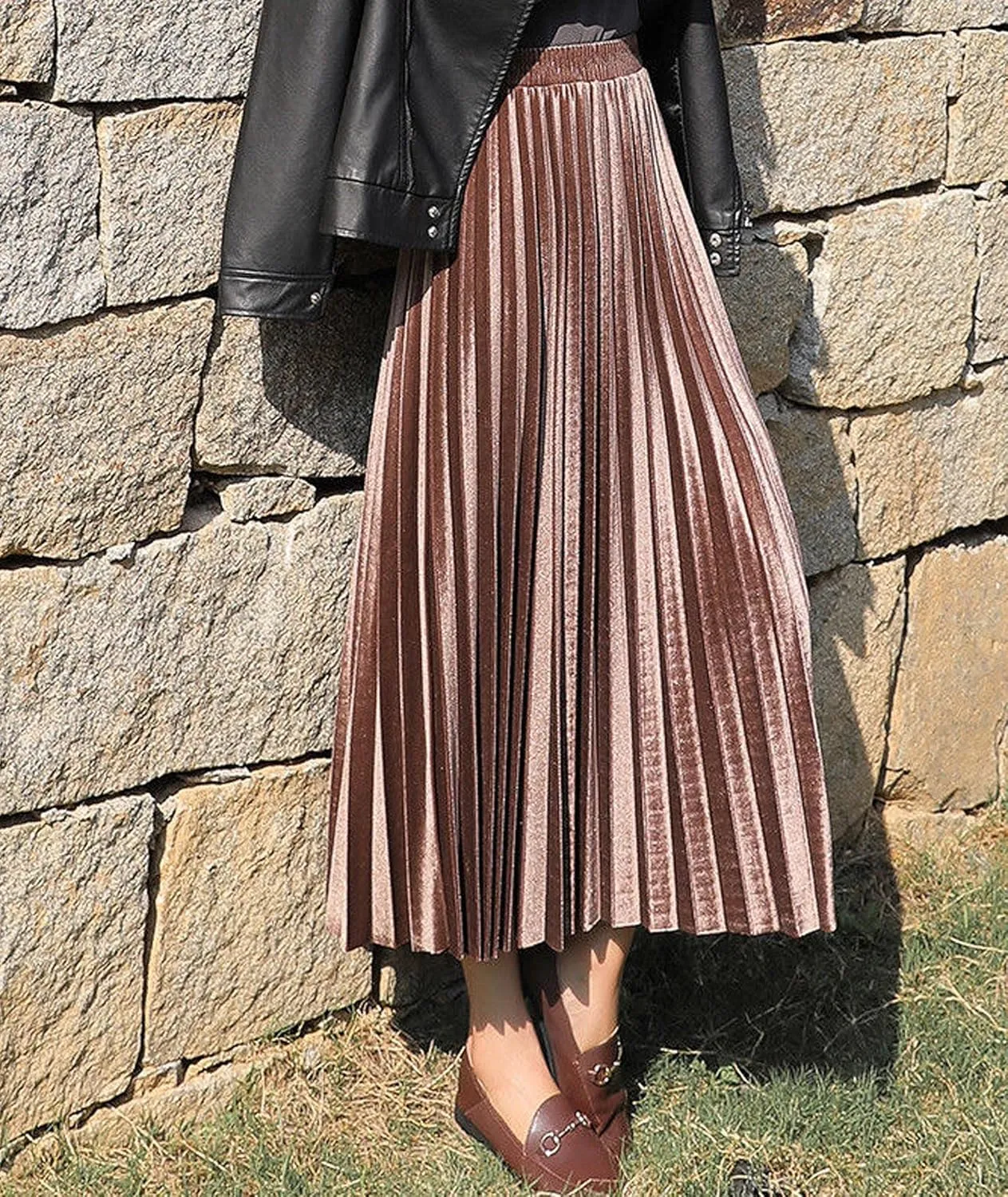SOMTHRON Women's Plus Size High Waist Elastic Pleated Skirts Velvet Velour A Line Accordion Swing Midi Long Skirt