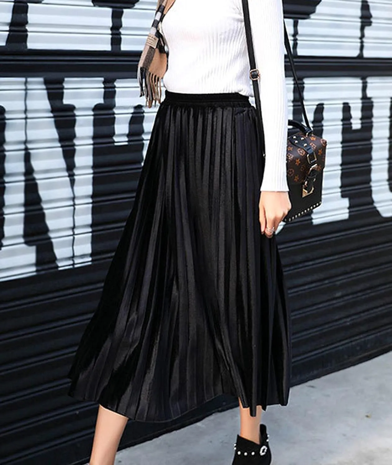 SOMTHRON Women's Plus Size High Waist Elastic Pleated Skirts Velvet Velour A Line Accordion Swing Midi Long Skirt