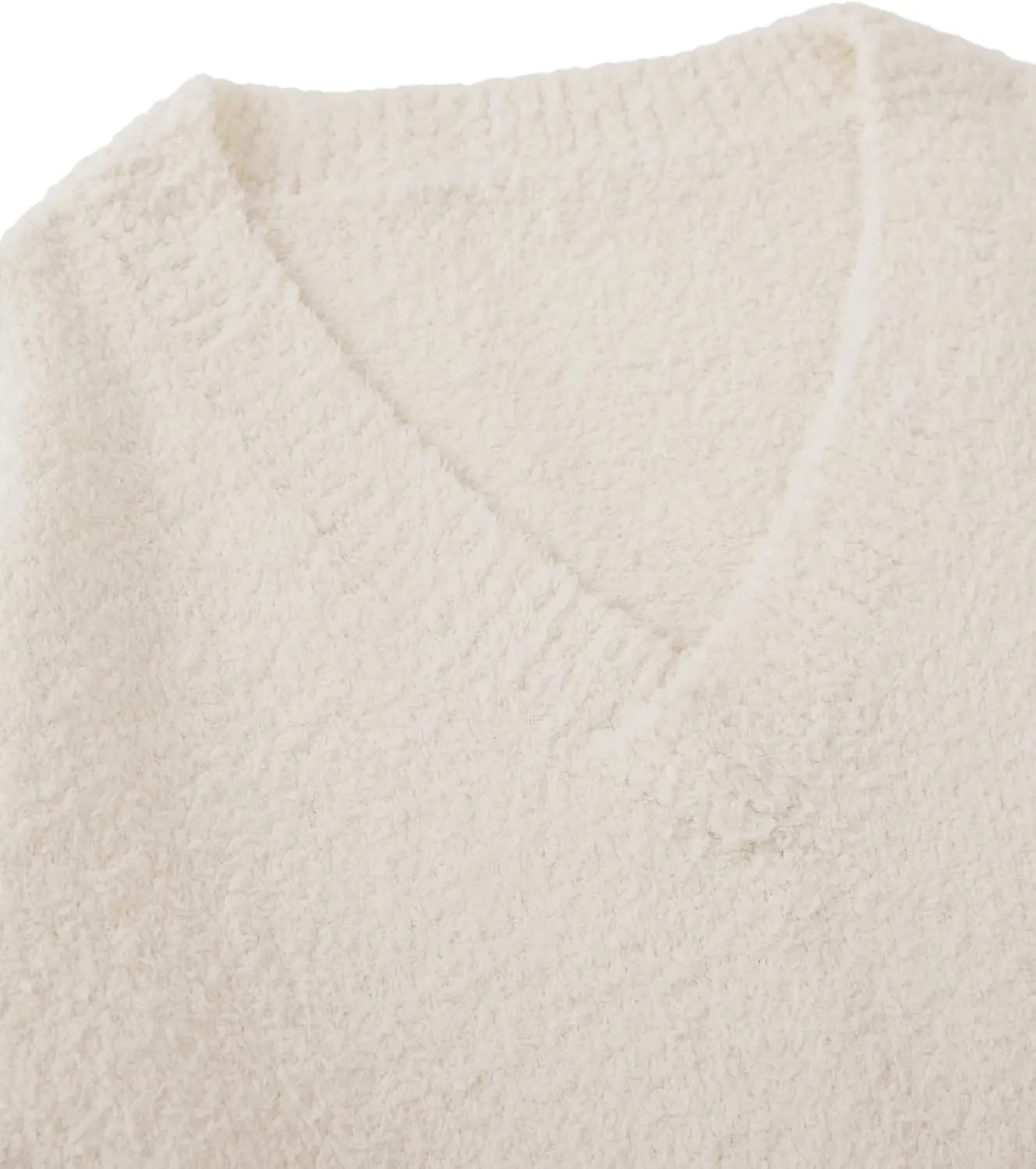 Vrtige Women's Oversized Sweater Fuzzy Chunky Knit V Neck Long Sleeve Warm Pullover Sweater