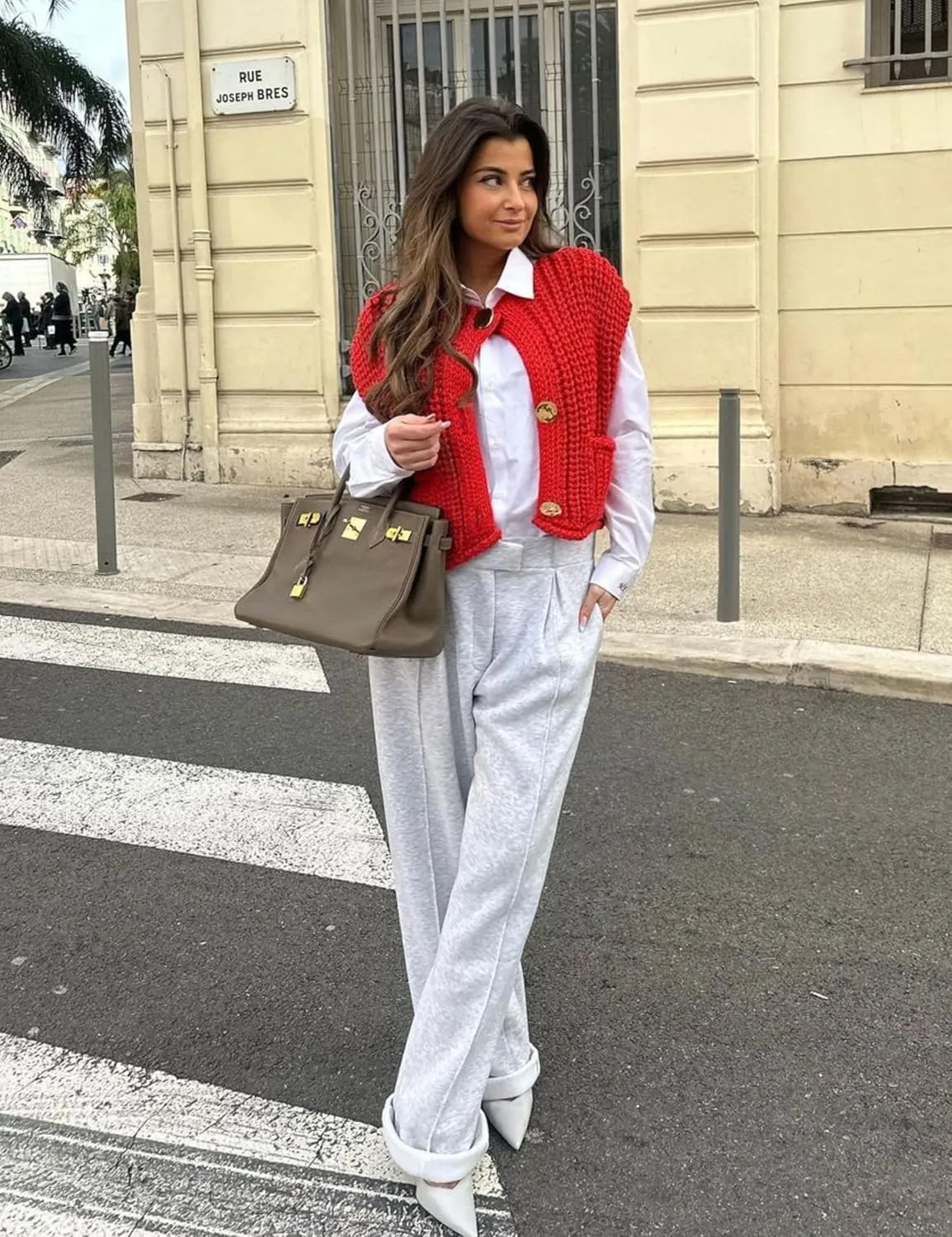 Women's Sleeveless Chunky Knit Top Casual Cropped Button Down Sweater Vest Open Front Cardigan with Pockets