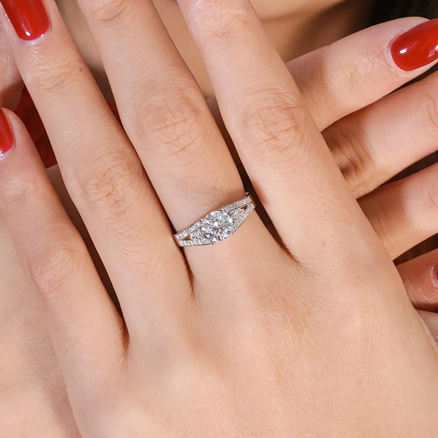 Wycian Unique Engagement Ring, Moissanite Ring Men Moissanite Stackable Knuckle Ring for Women Valentines Day Gem Ring